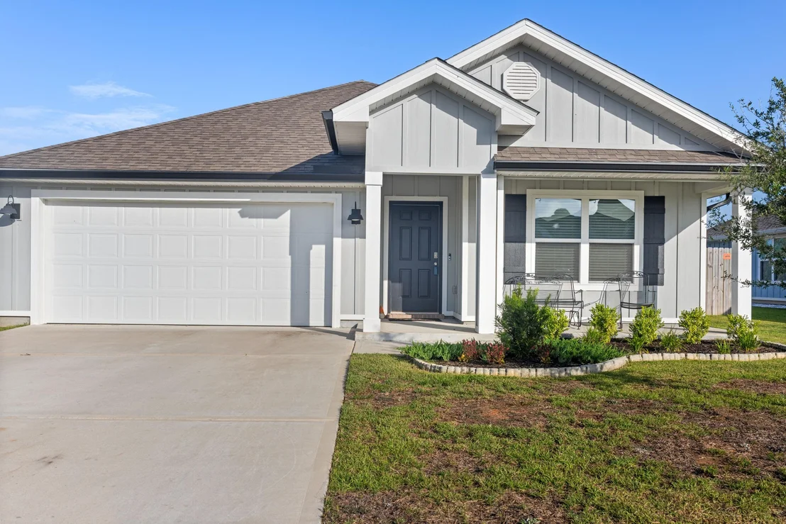 Photo of 848 Otto Loop