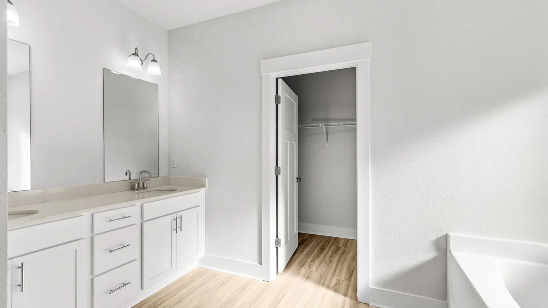 Photo of 4731 Marine Loop