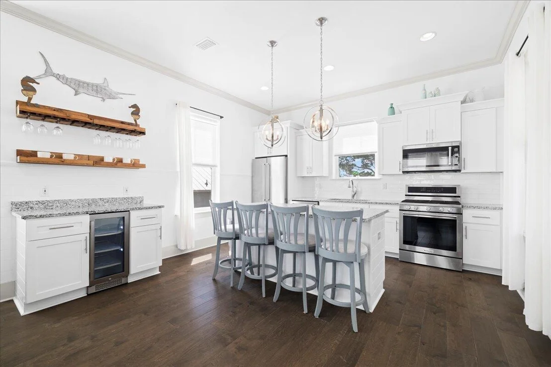 Photo of 275 Gulfview Circle