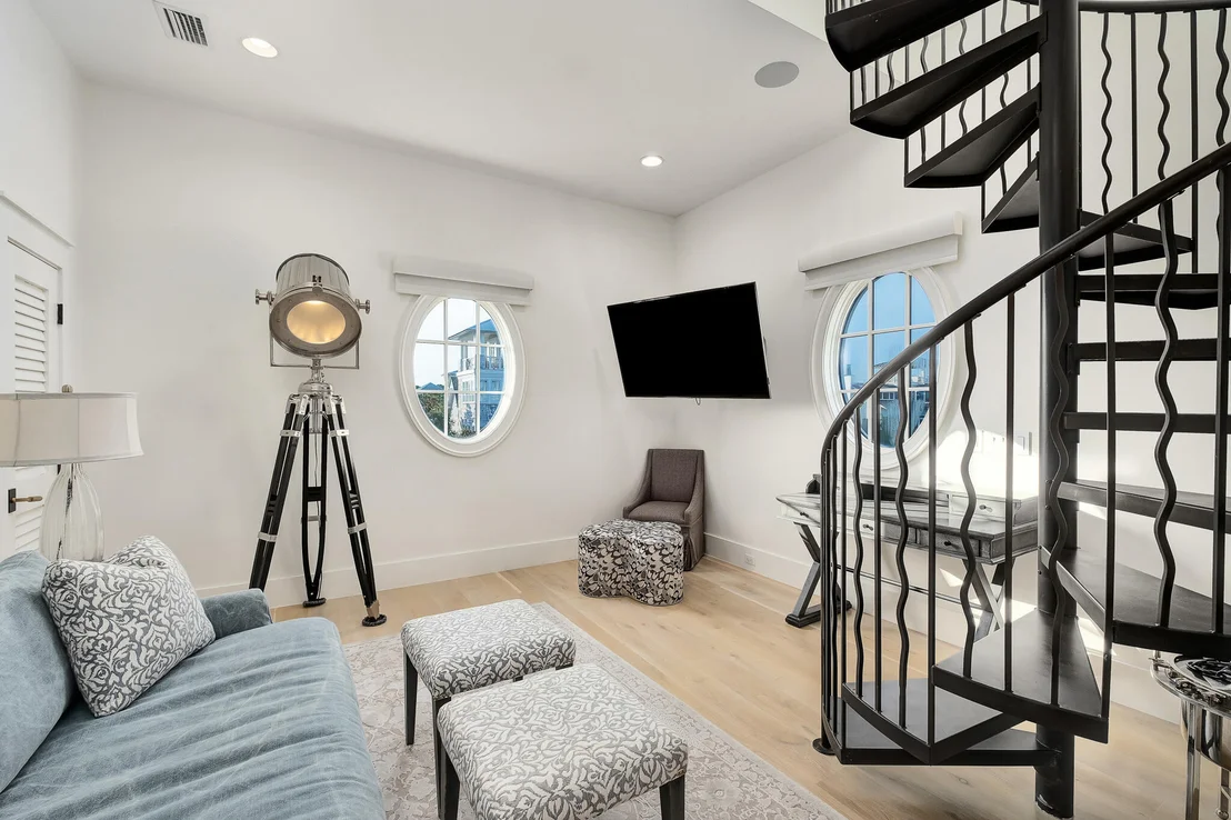 Photo of 409 Coopersmith Lane