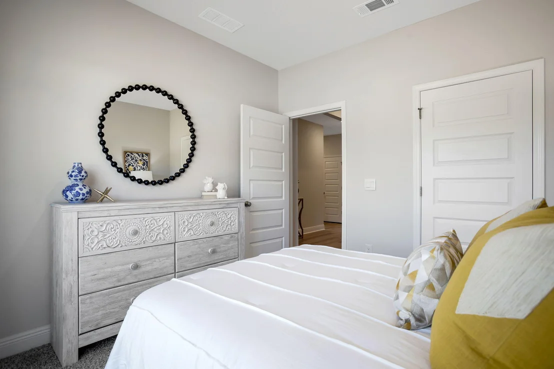 Photo of 5326 Macarthur Drive