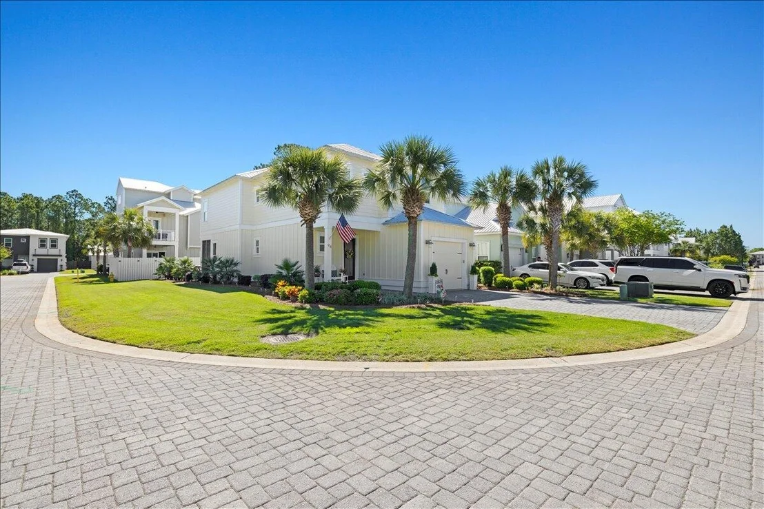 Photo of 94 Lakeland Drive