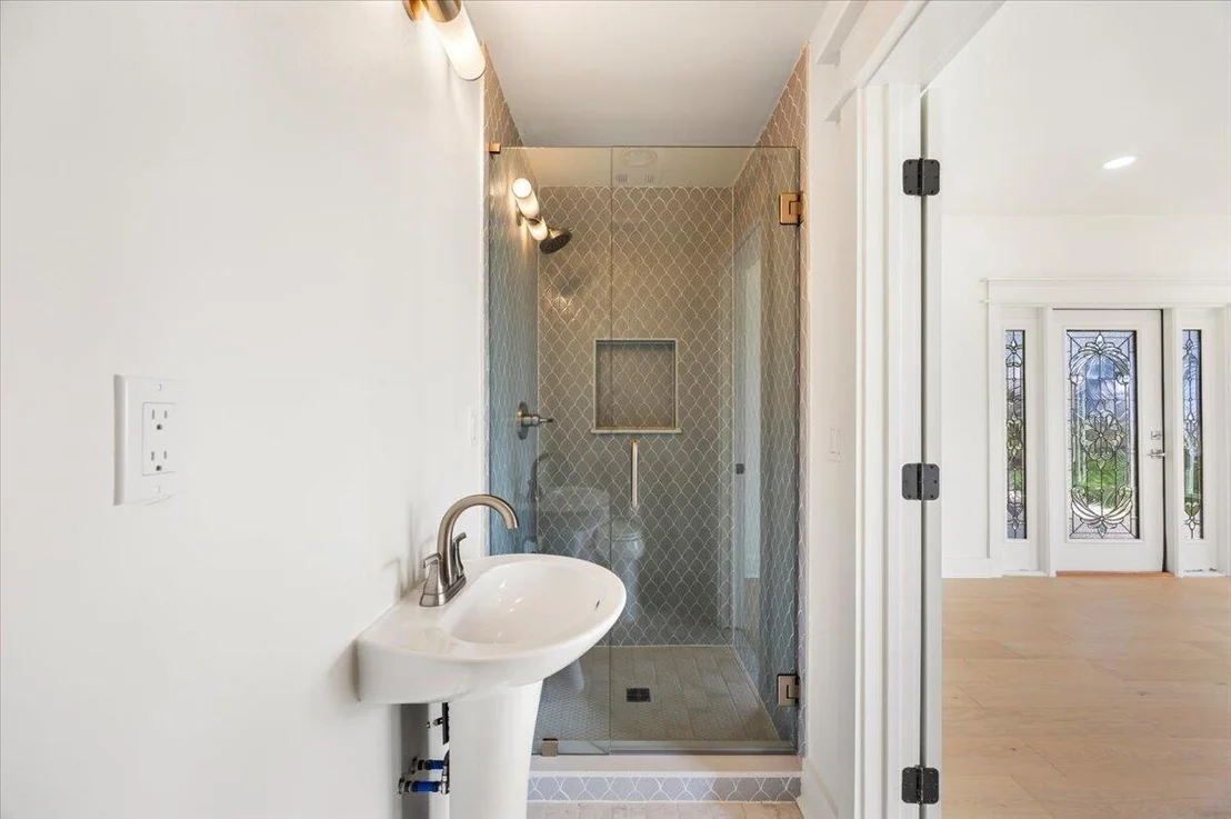 Photo of 609 Calhoun Avenue