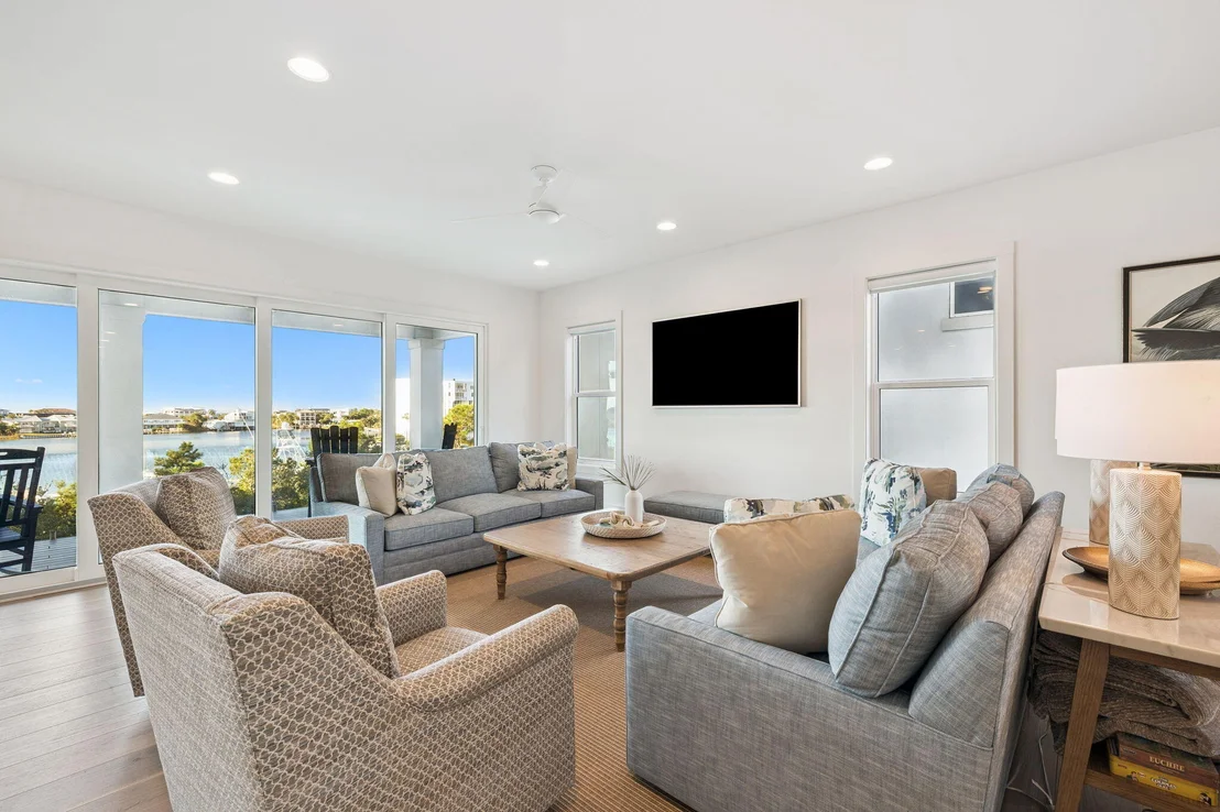 Photo of 754 Harbor Boulevard