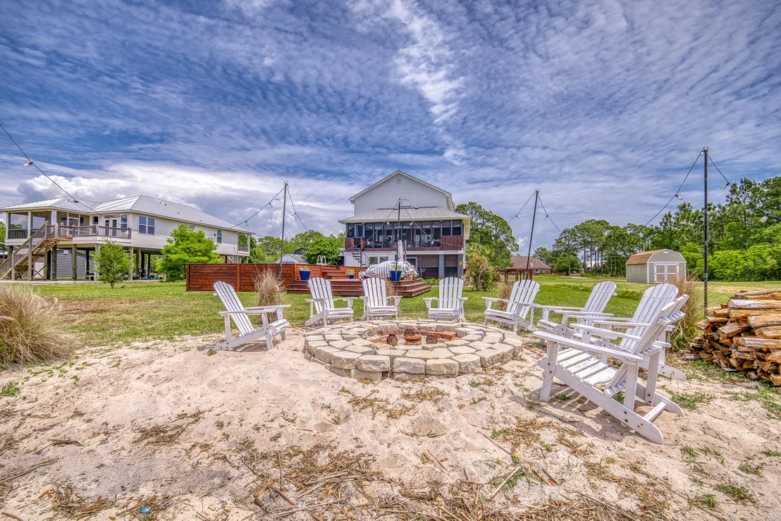 Photo of 1089 Pearson Road
