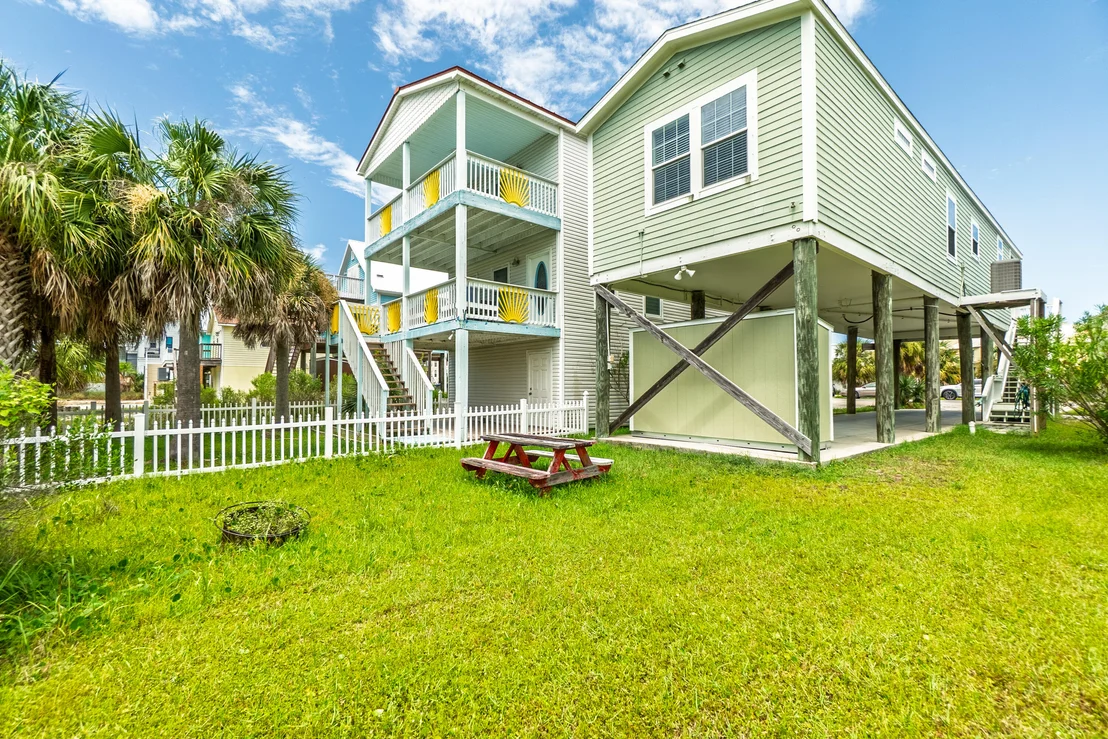 Photo of 1415 Bahia Drive