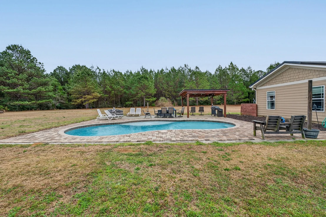 Photo of 7935 Peacock Road