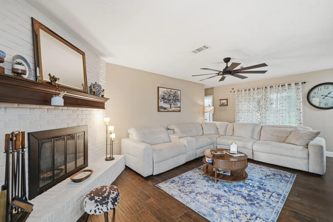 Photo of 18 Pebble Beach Drive