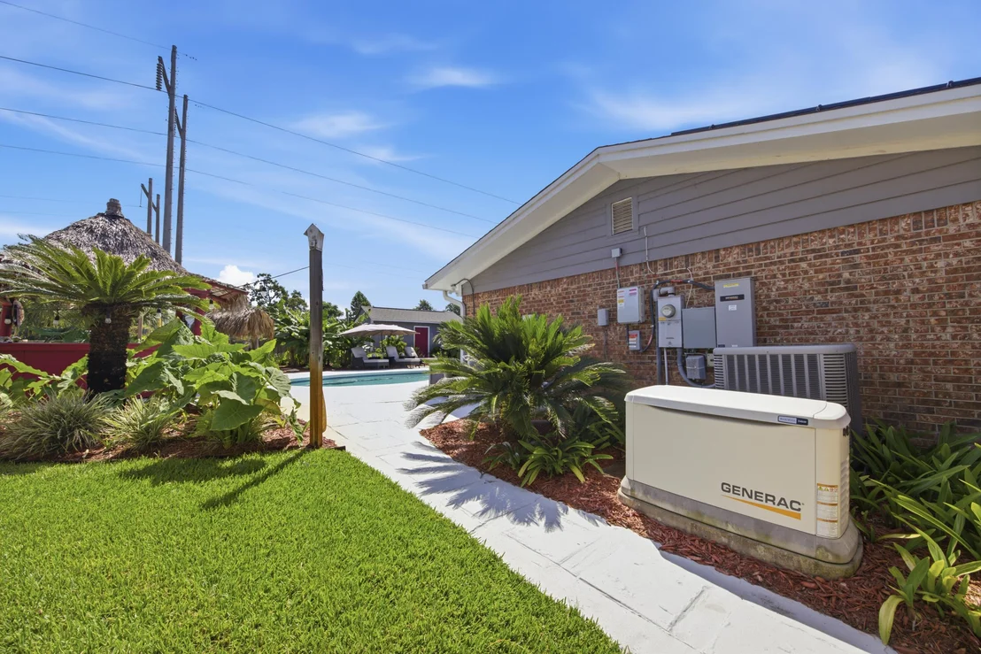 Photo of 325 Echo Circle