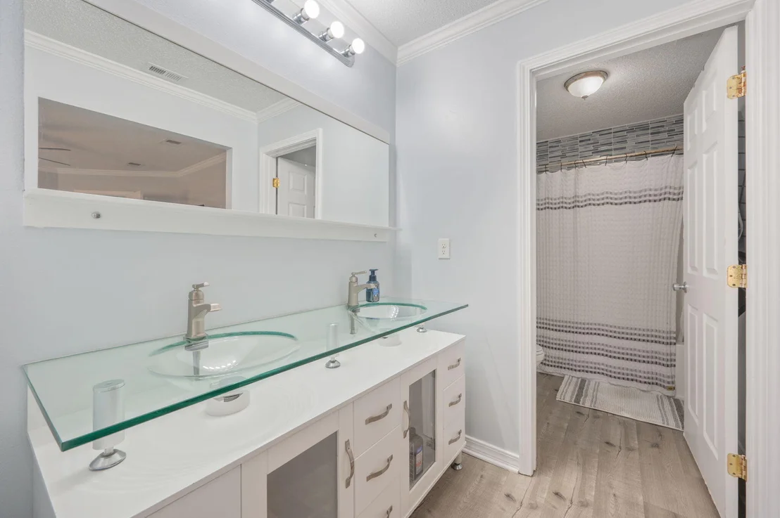 Photo of 5249 Kervin Road
