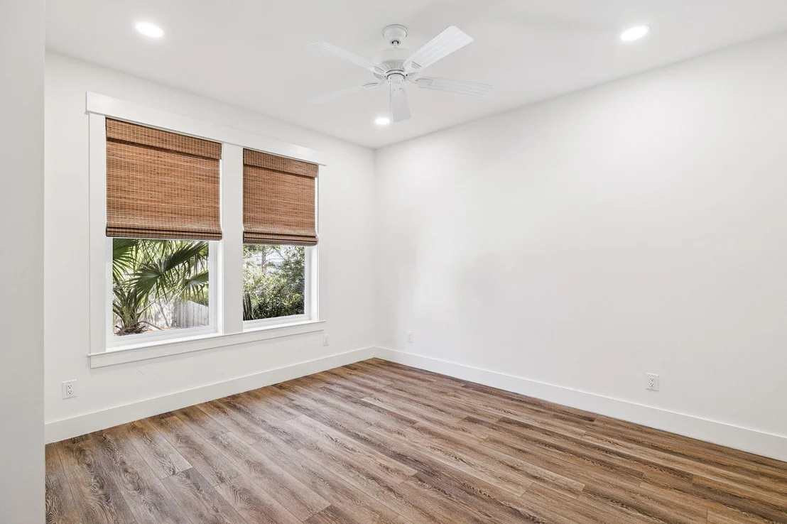 Photo of 76 Crescent Road