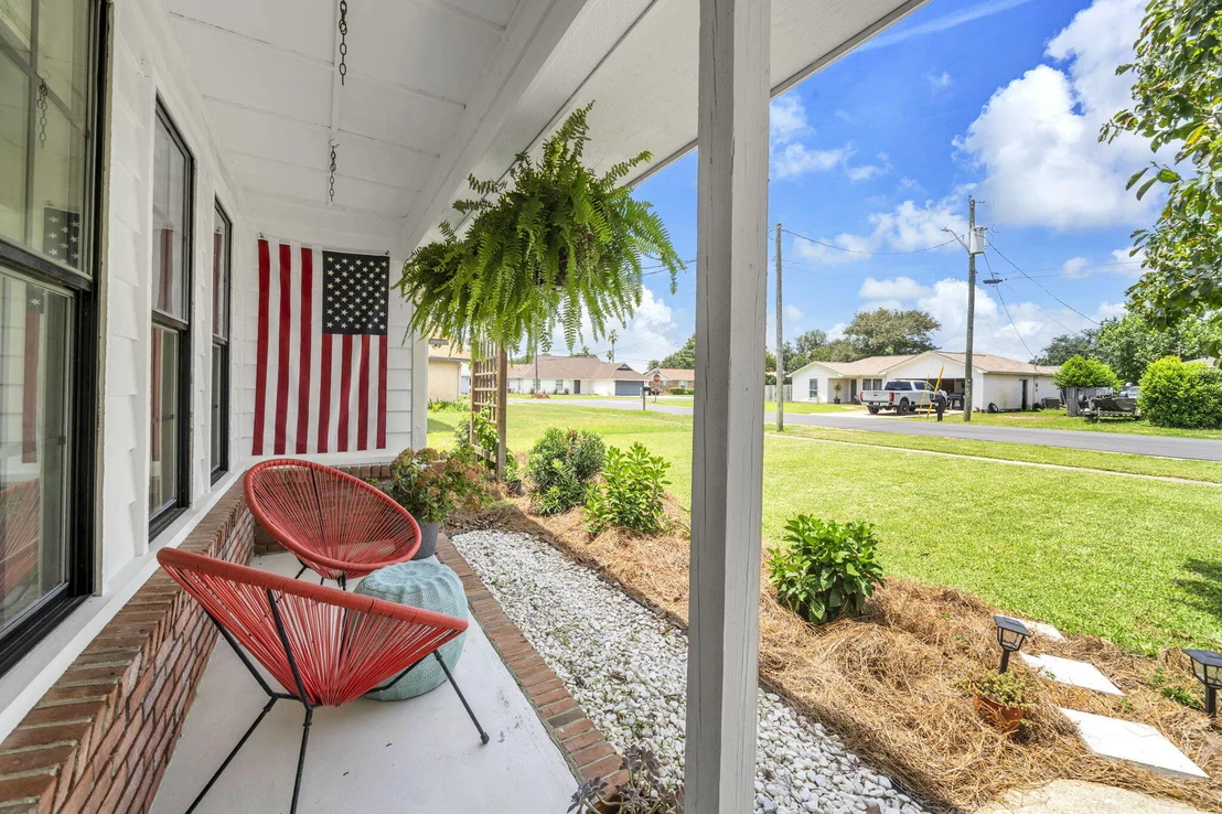 Photo of 325 Primrose Place