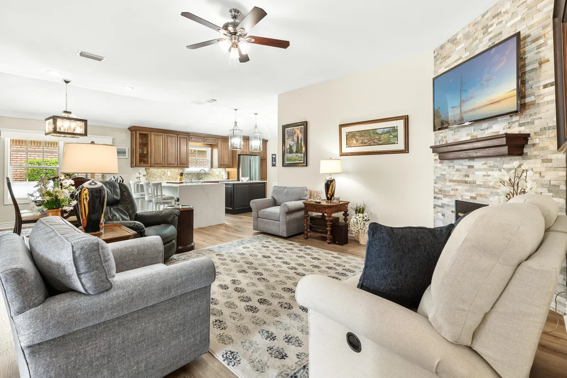 Photo of 204 Bay Tree Drive