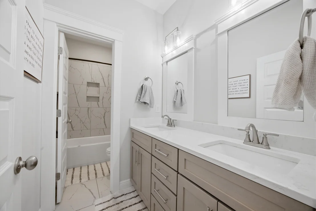 Photo of 307 Coastal Breeze Drive