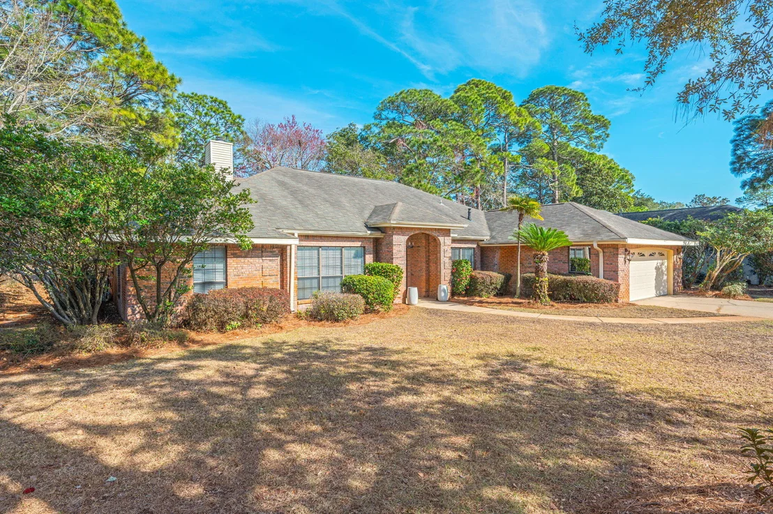 Photo of 1395 Windward Lane