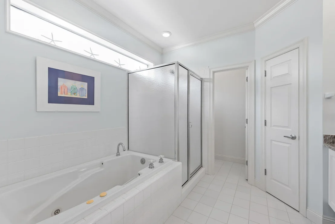 Photo of 130 Cayman Cove