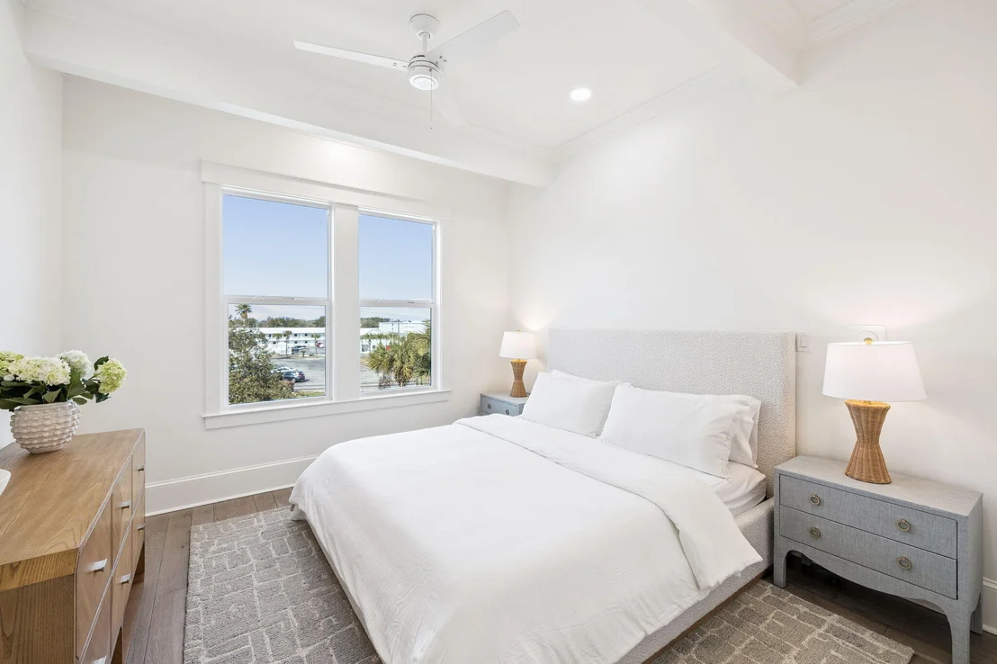 Photo of 714 Harbor Boulevard