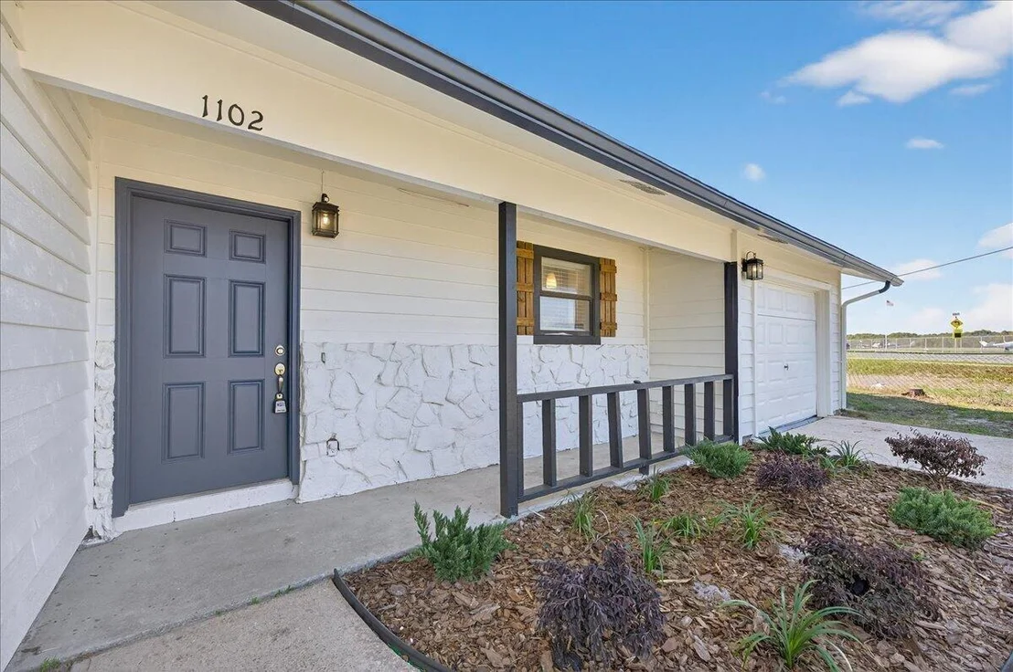 Photo of 1102 Quail Circle