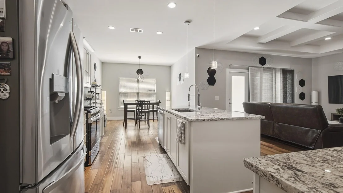 Photo of 2806 Dunlop Lane