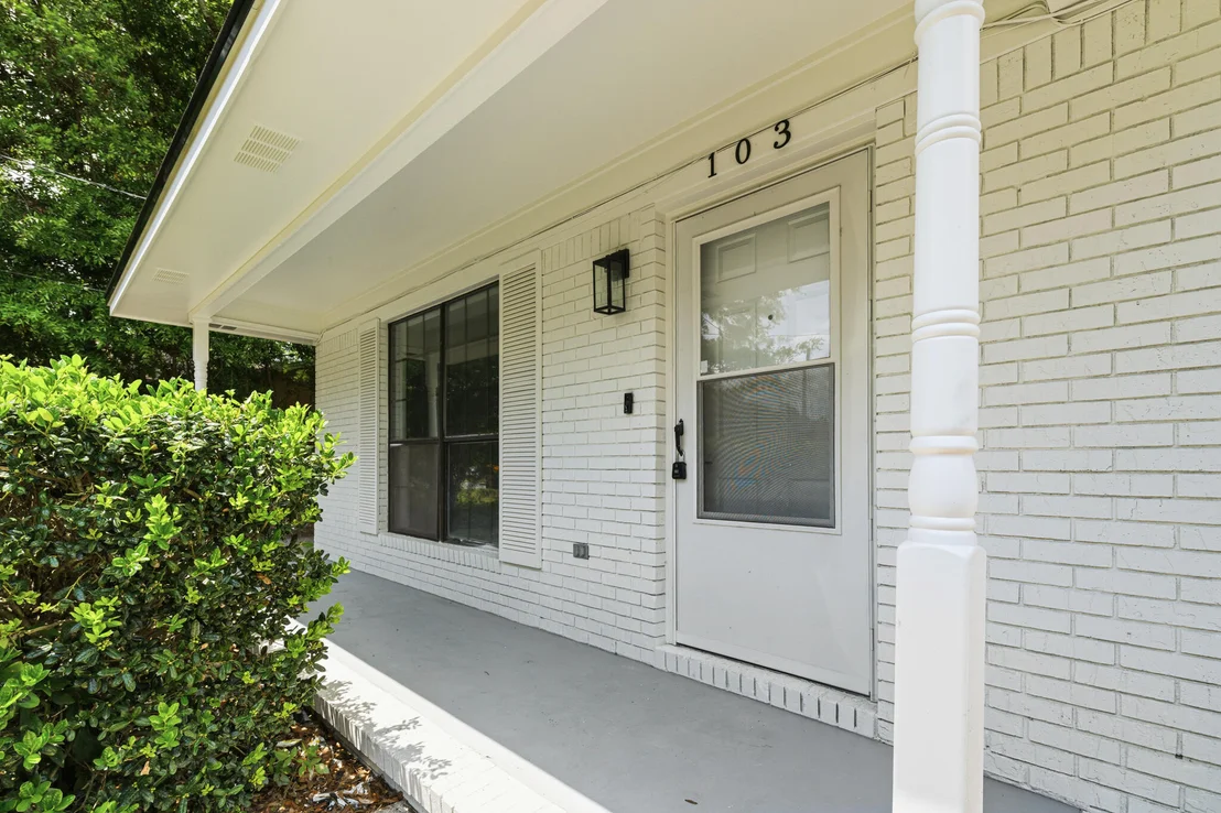 Photo of 103 Jamie Court