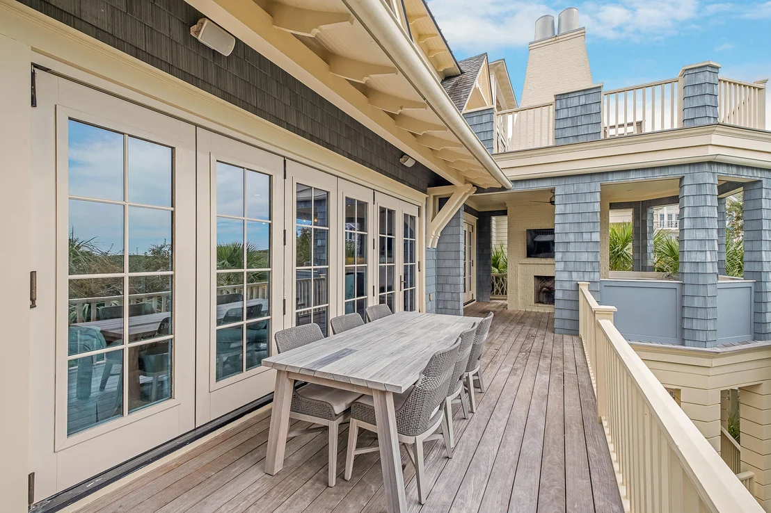 Photo of 409 Coopersmith Lane