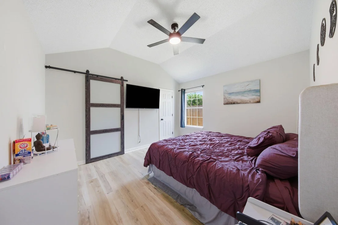 Photo of 2144 Estate Circle