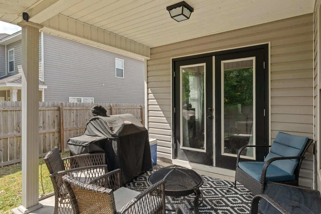 Photo of 124 Lillian Way