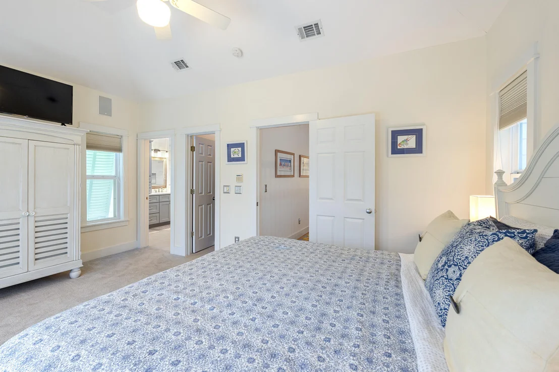 Photo of 124 Pointe Circle
