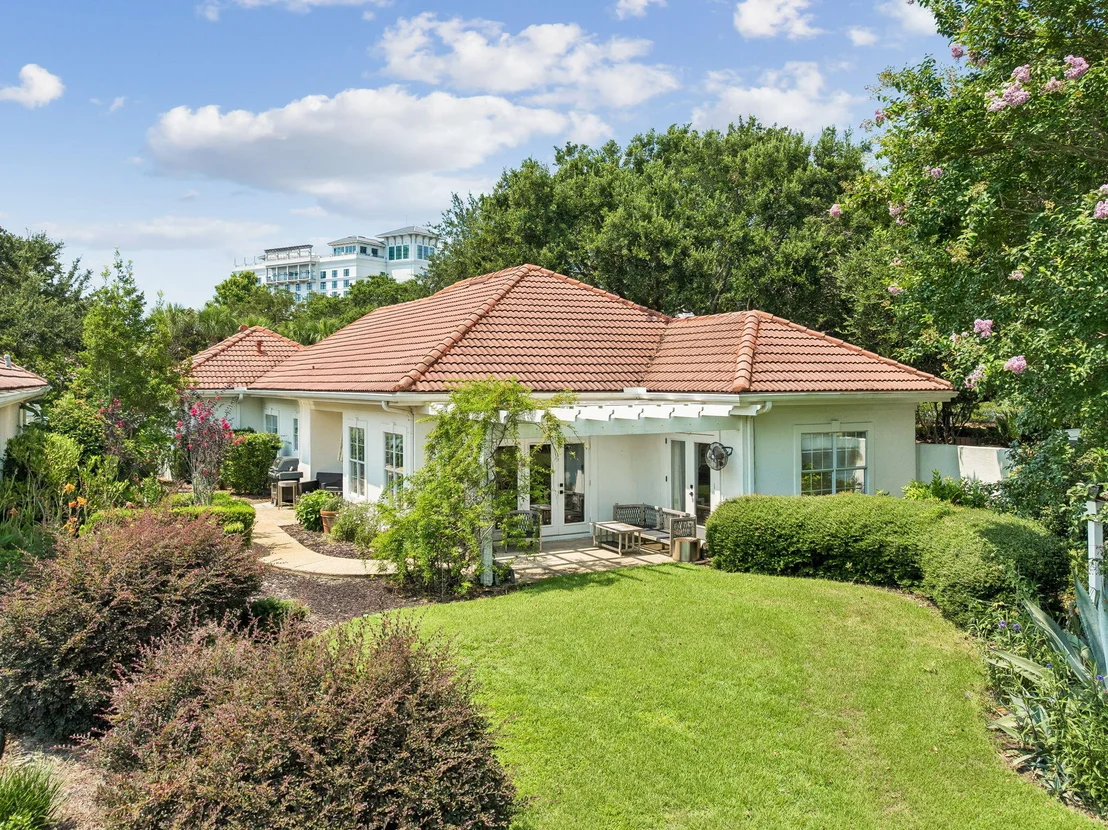 Photo of 8012 Legend Creek Drive