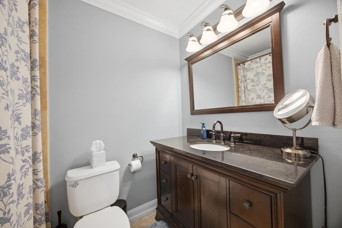 Photo of 325 Echo Circle