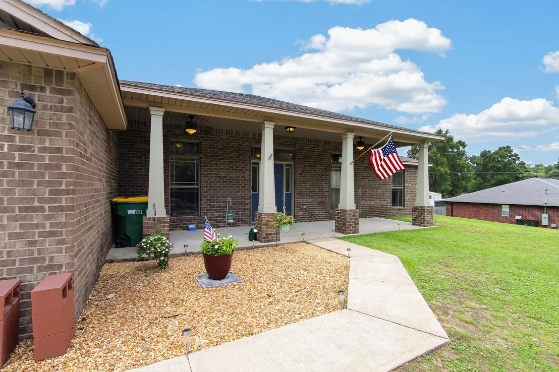 Photo of 6280 Equine Drive