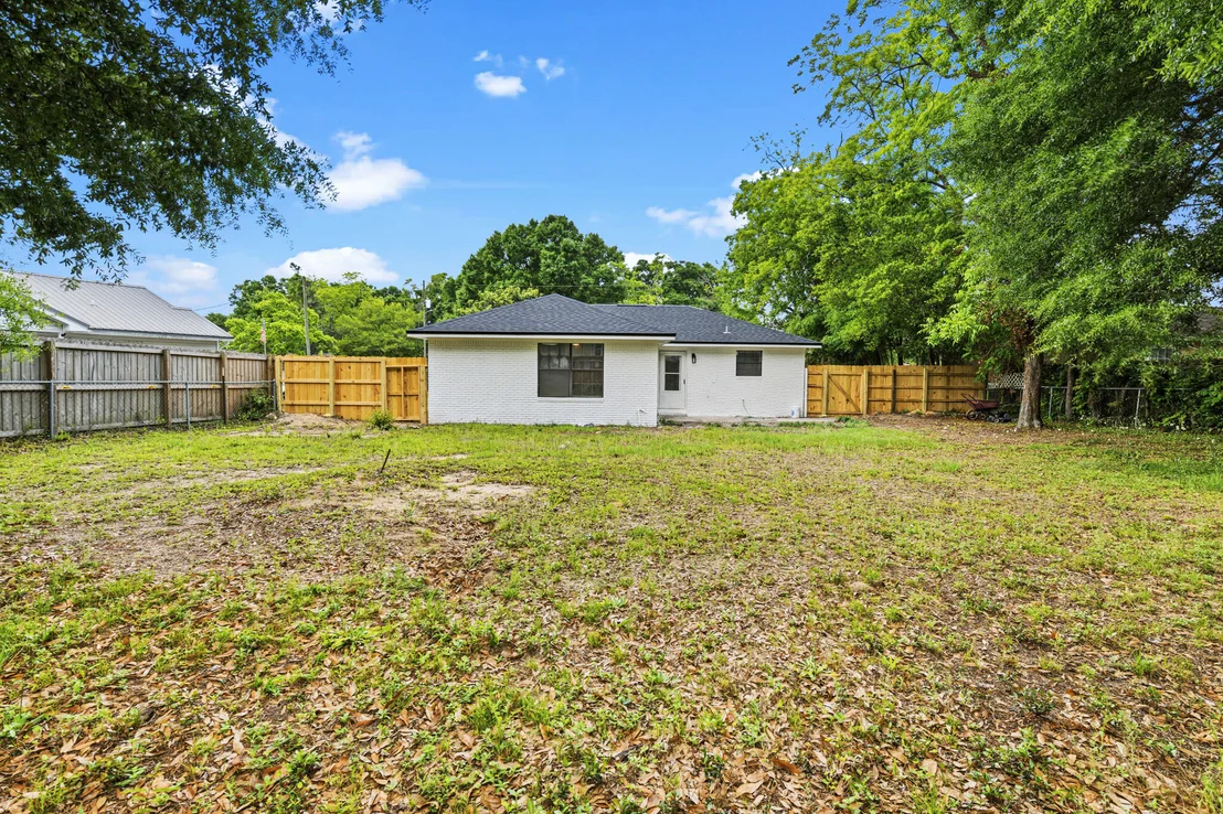 Photo of 103 Jamie Court