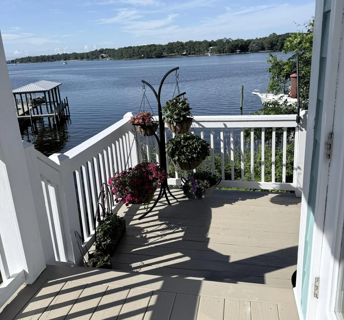 Photo of 197 Bayshore Drive