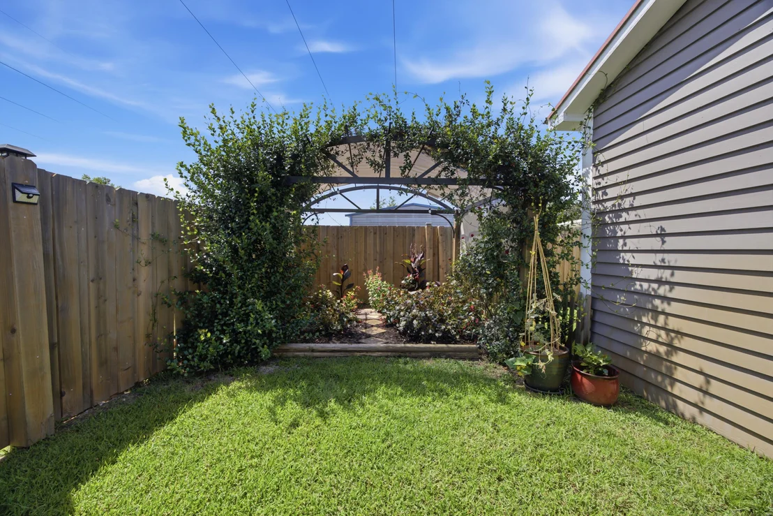 Photo of 325 Echo Circle