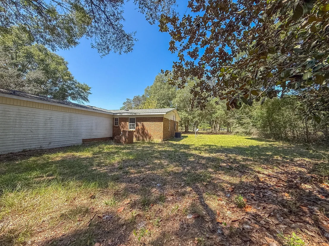 Photo of 5703 Old River Road