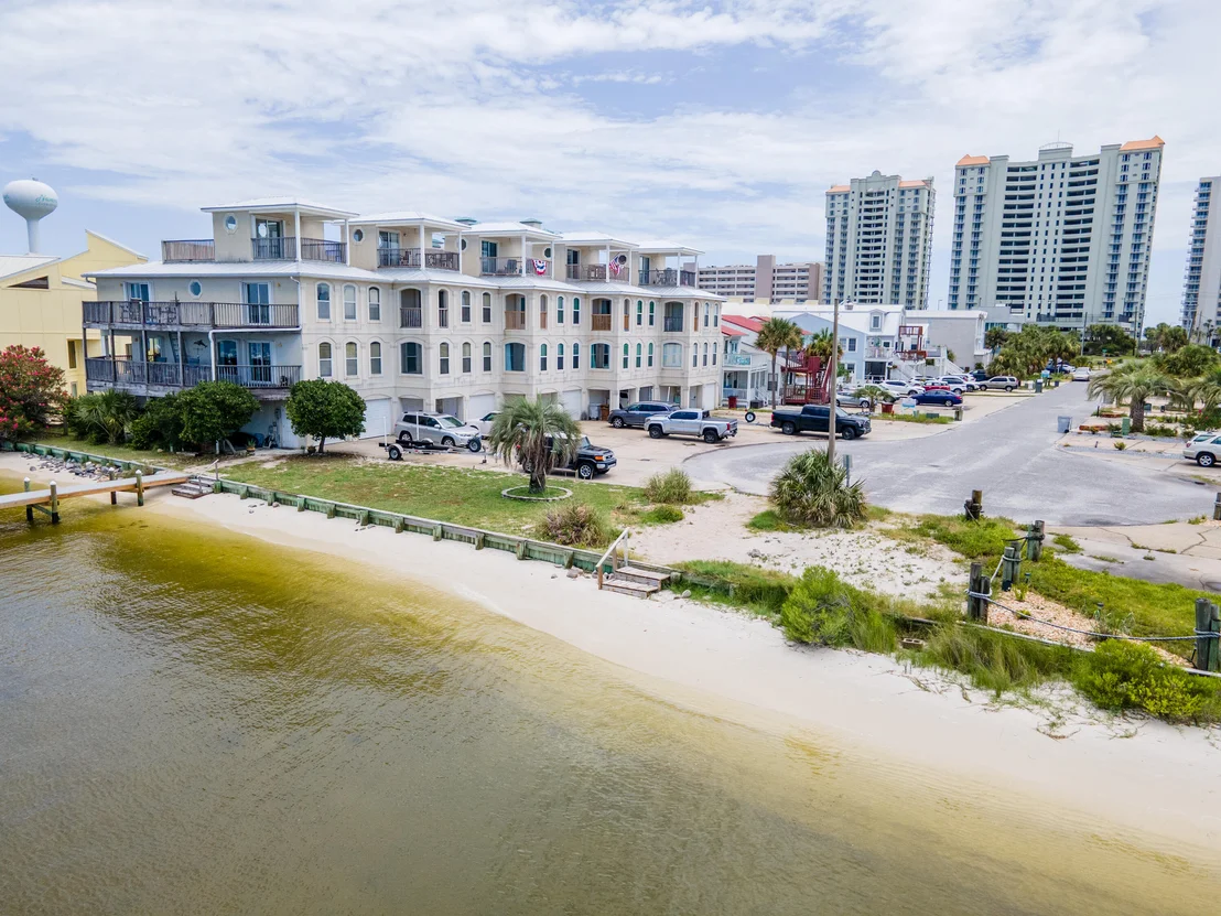 Photo of 1415 Bahia Drive
