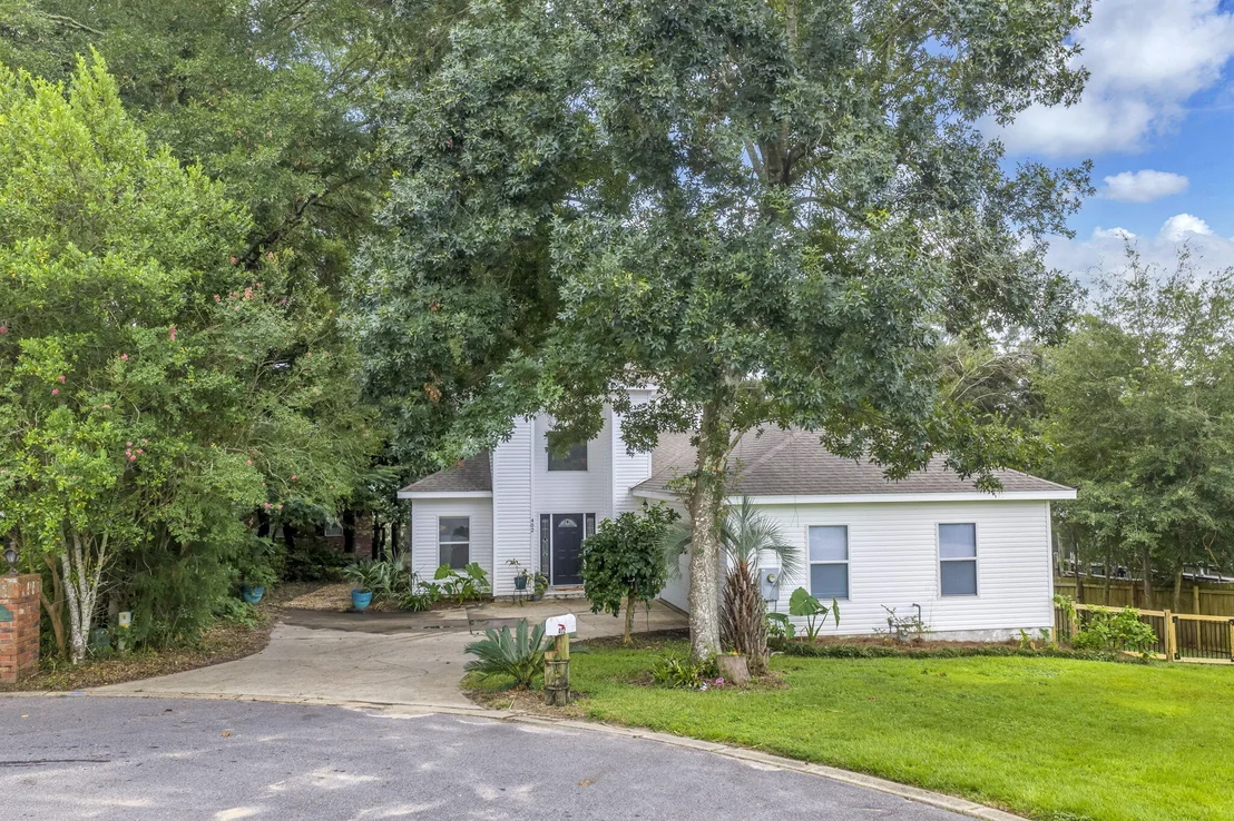 Photo of 402 Tiger Pointe Drive