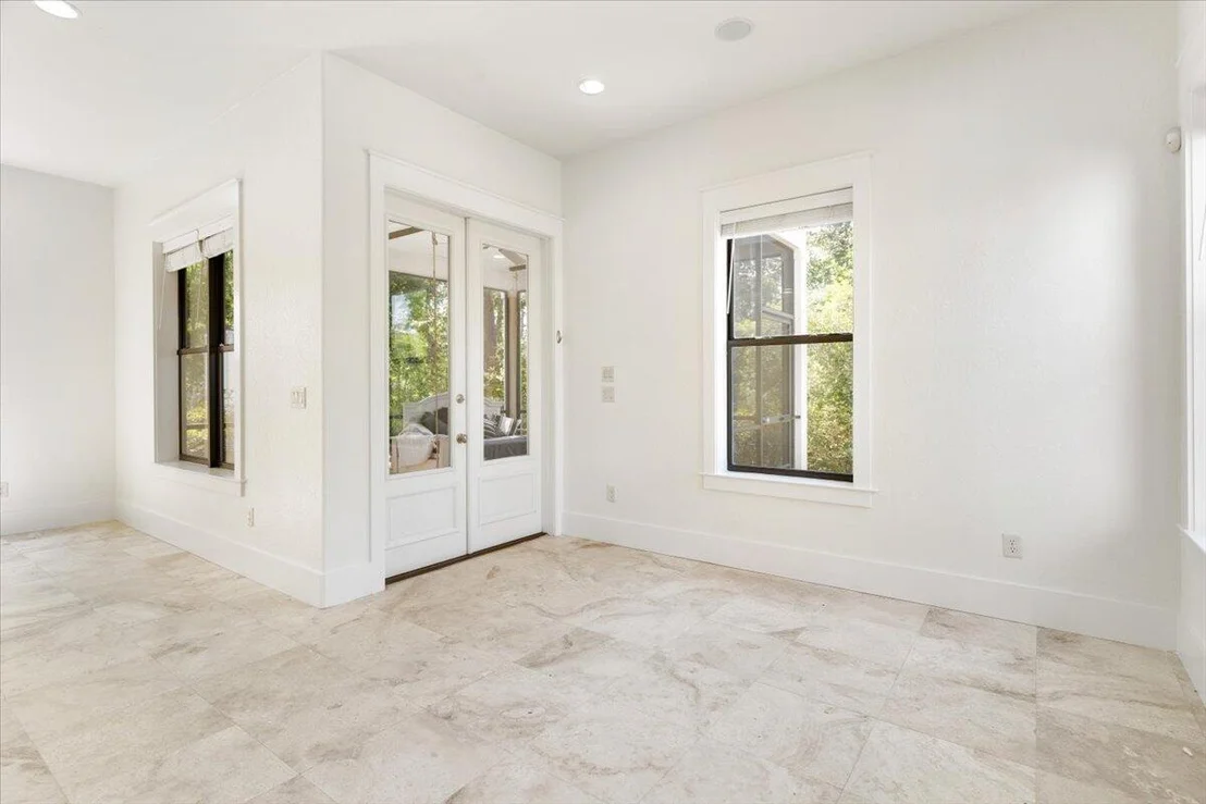 Photo of 31 Beacon Point Drive