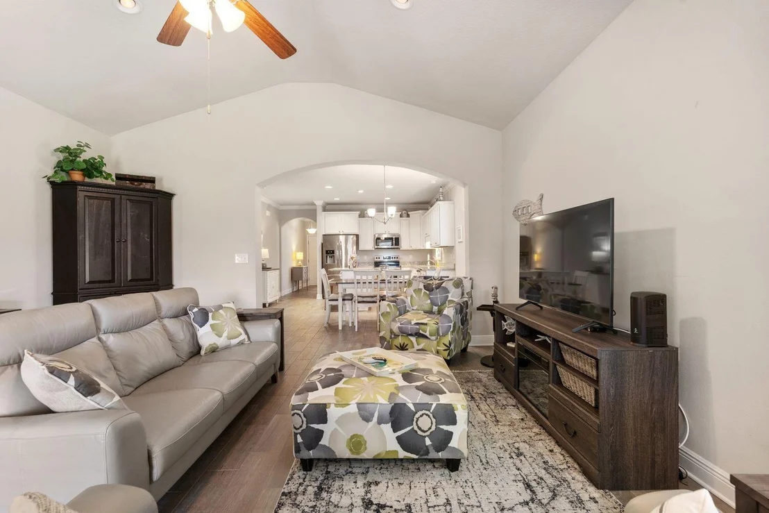 Photo of 232 Lottie Loop