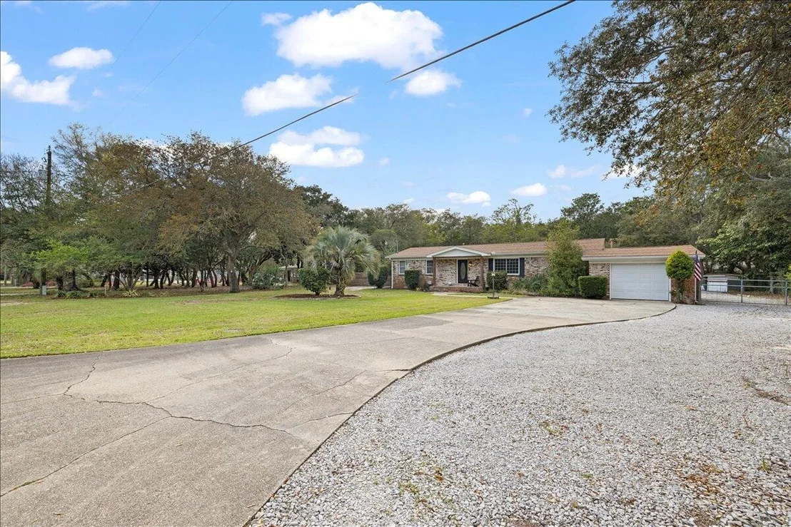 Photo of 809 Jupiter Street
