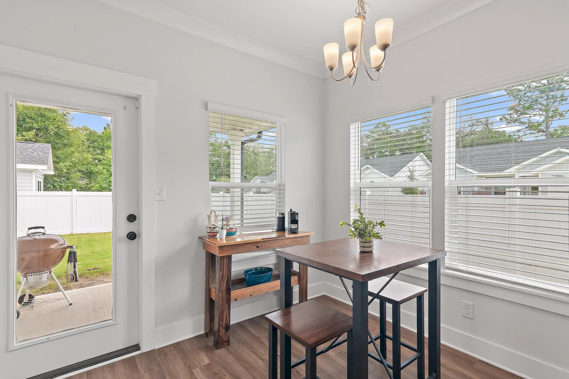 Photo of 8 Alexander Way