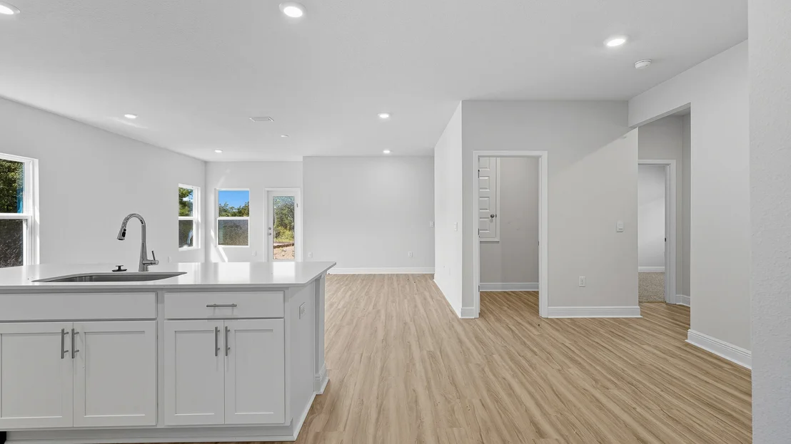 Photo of 5333 Macarthur Drive