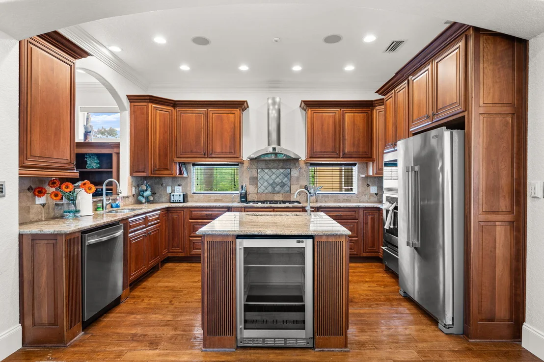 Photo of 4598 Paradise Isle