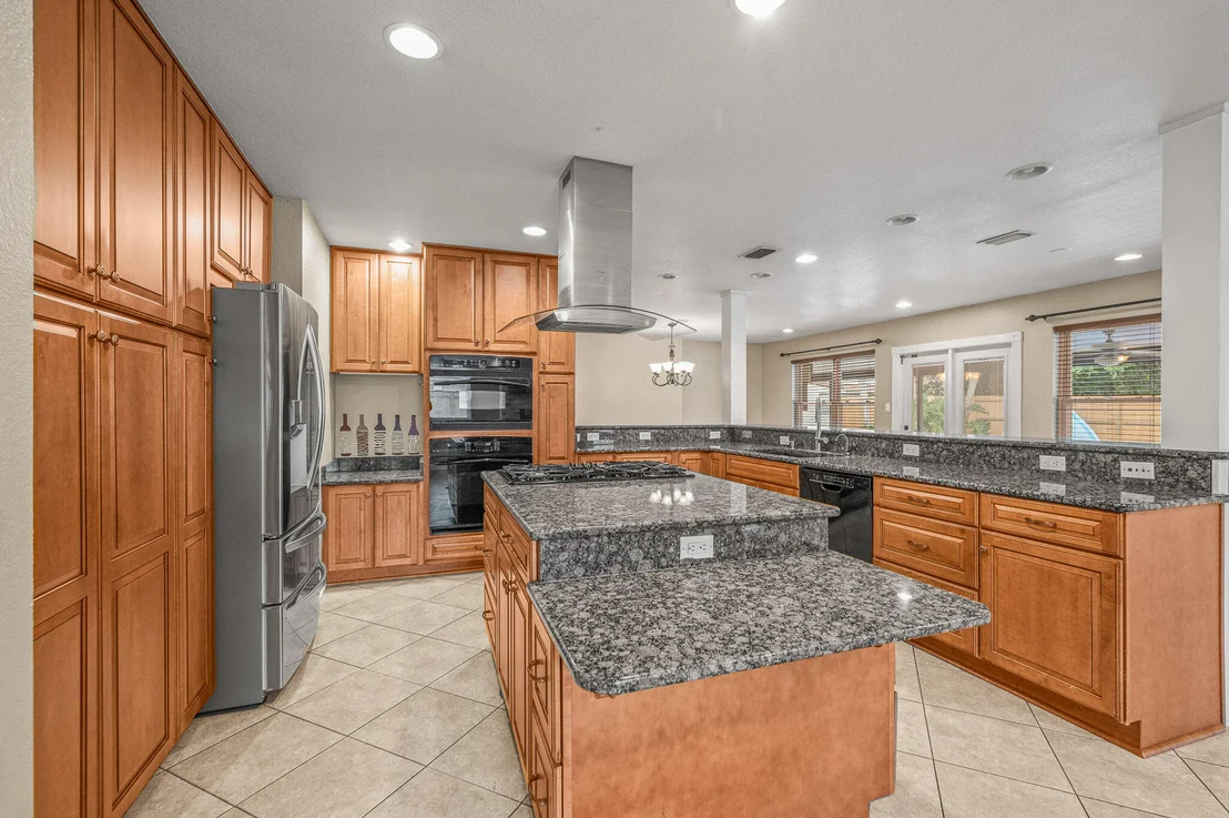 Photo of 3 NE Windsor Lane