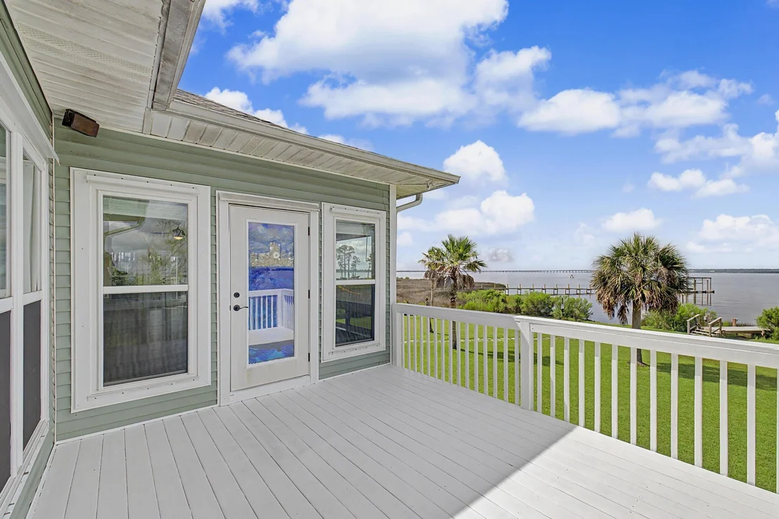 Photo of 4501 Bayside Drive