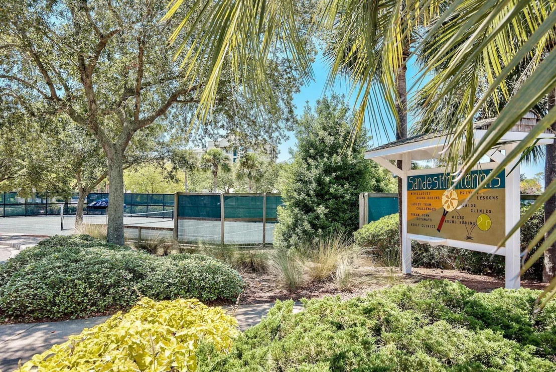 Photo of 2521 Vineyard Lane