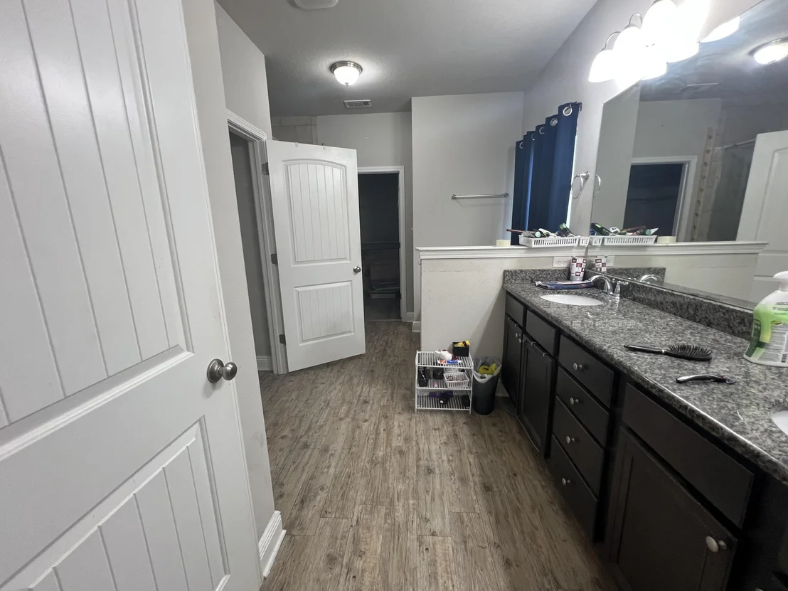 Photo of 414 Chickadee Street