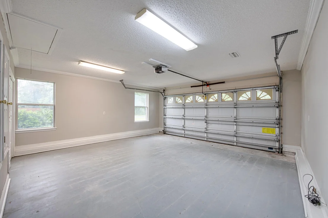 Photo of 121 Dogwood Lane