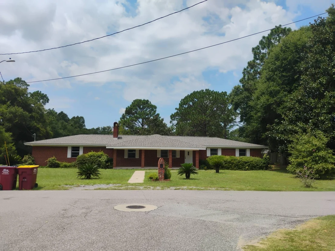 Photo of 141 Chessher Court