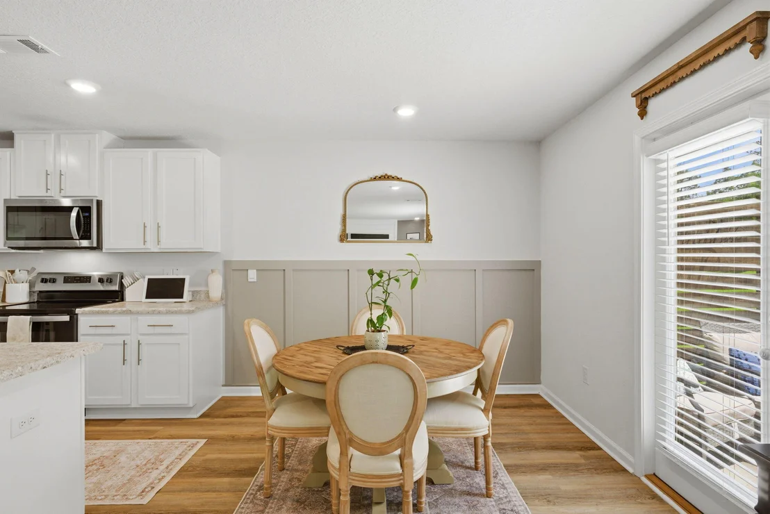 Photo of 6827 Interlachen Lane